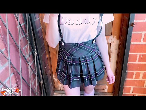 ❤️ Schoolgirl ດູດ dick ຂອງນາງເລິກແລະ fucks ແທນທີ່ຈະຫ້ອງຮຽນ. ❤️ ໜັງໂປ້ ທີ່ lo.aircoolershop.top ❤